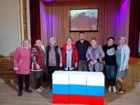 Лейся, песня!