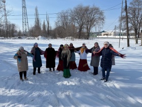 В Новоалександровском Центре соцобслуживания отметили Масленицу