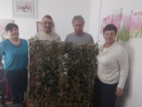 Своих не бросаем