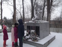 Экскурсия по памятным местам.