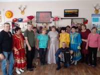 В жизни каждого важна и нужна мама…