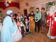 К НАМ ПРИХОДИТ НОВЫЙ ГОД